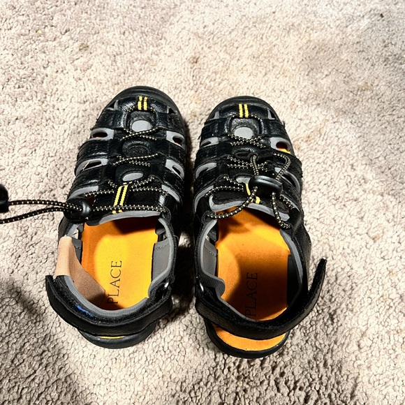 Sandals Childrens place size 11 - Picture 1 of 2